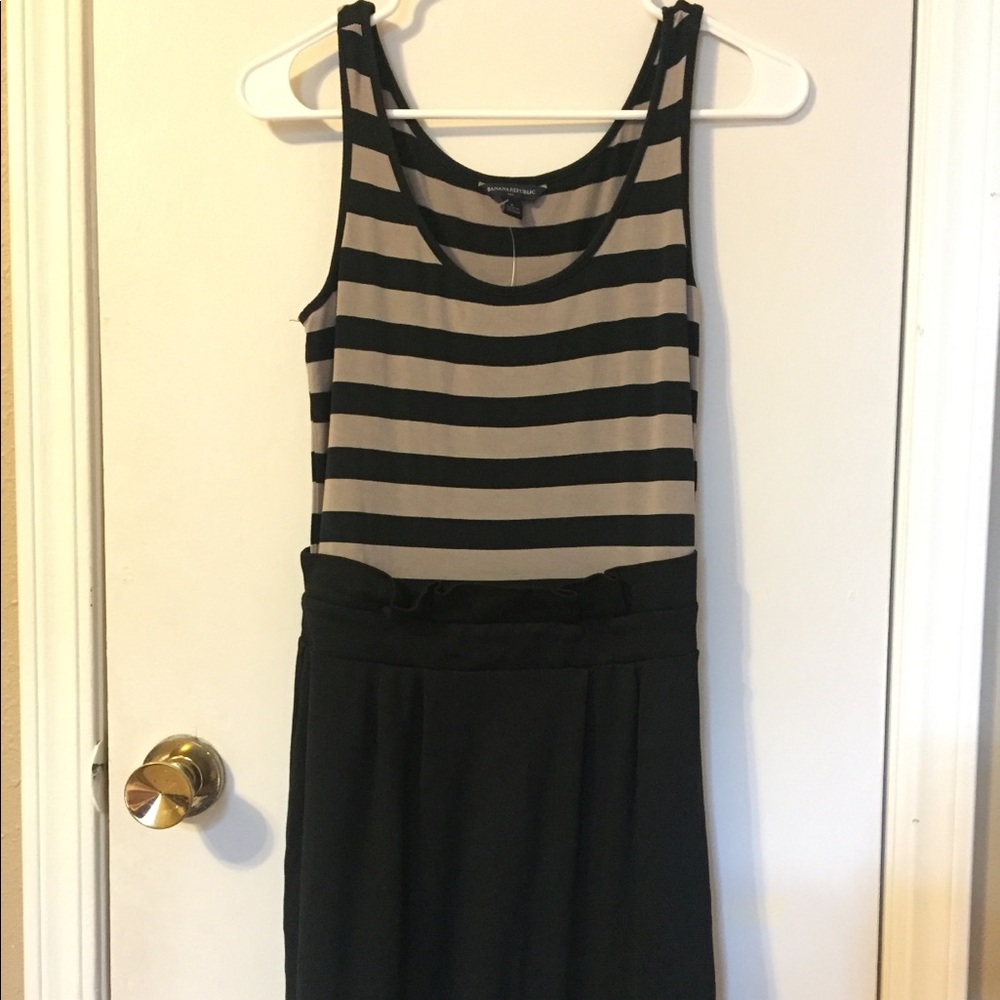 Banana Republic Sleeveless Dress